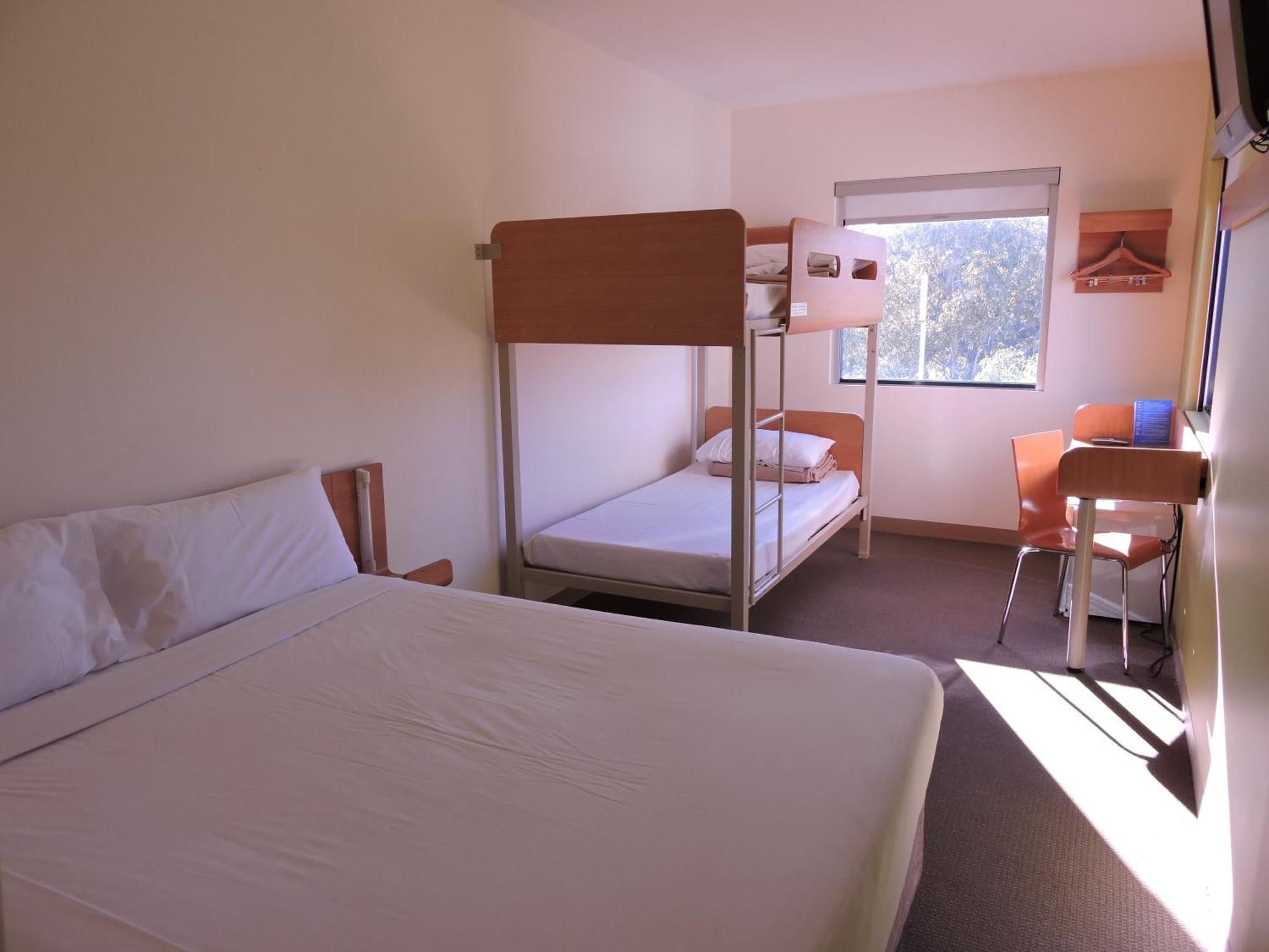 Ibis Budget Sydney Olympic Park Buitenkant foto