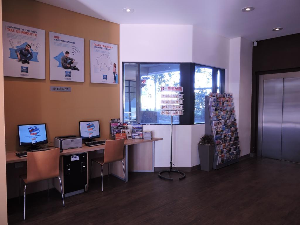 Ibis Budget Sydney Olympic Park Buitenkant foto