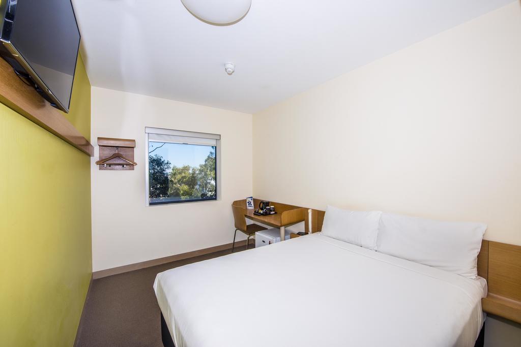 Ibis Budget Sydney Olympic Park Buitenkant foto