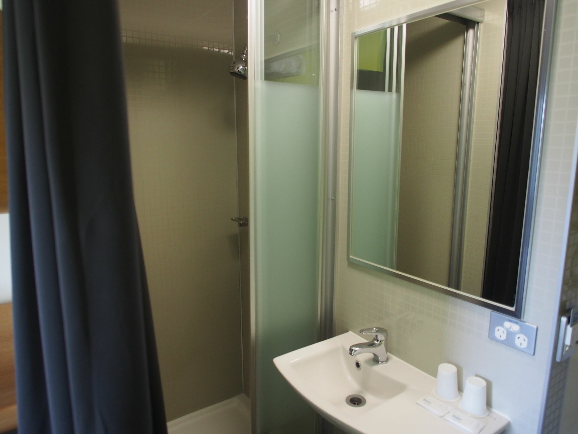 Ibis Budget Sydney Olympic Park Buitenkant foto