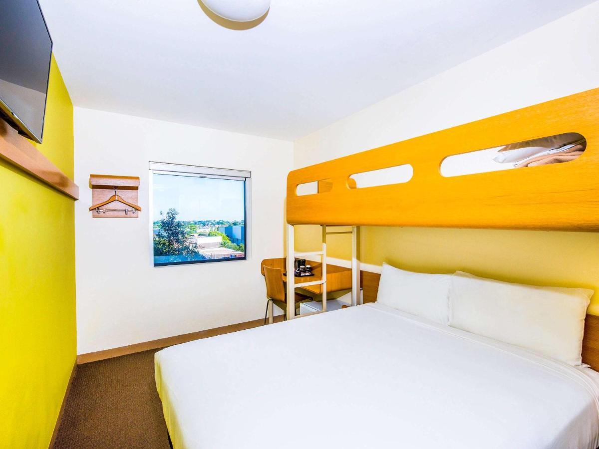 Ibis Budget Sydney Olympic Park Buitenkant foto